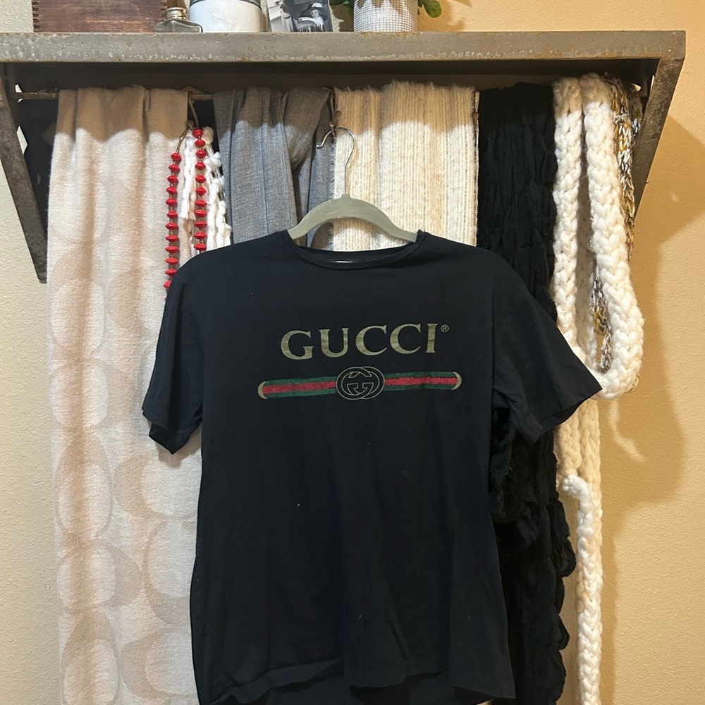REAL! Gucci Black Tee with Logo